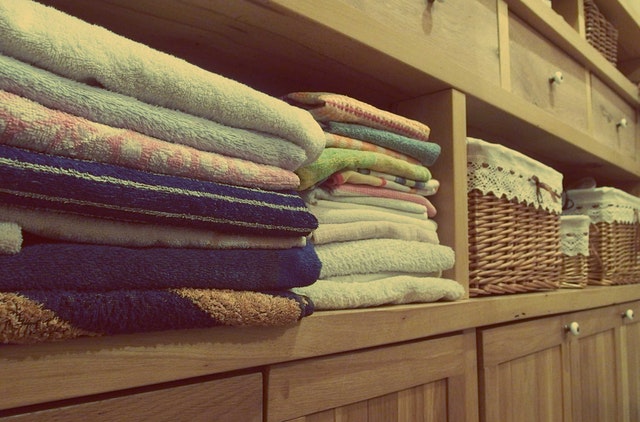 Skříň s ručníky
